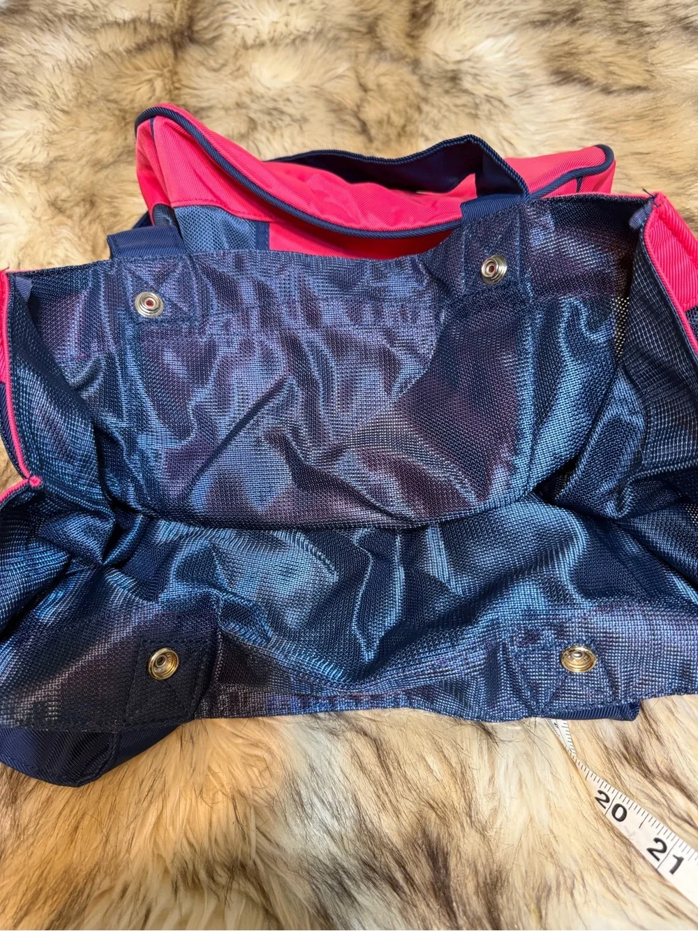 Nike sporty tote